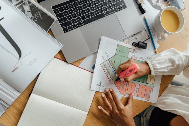  Online Courses for Students Who Want to Start a Side Hustle