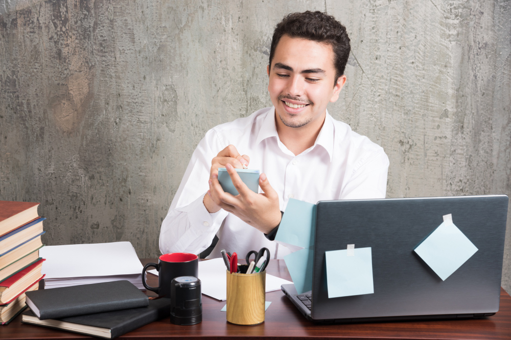 Everything You Need to Know to Start Making Profit Online