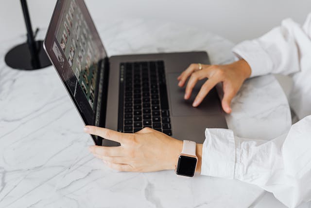 Control Anything Anywhere without Internet PIC Micro