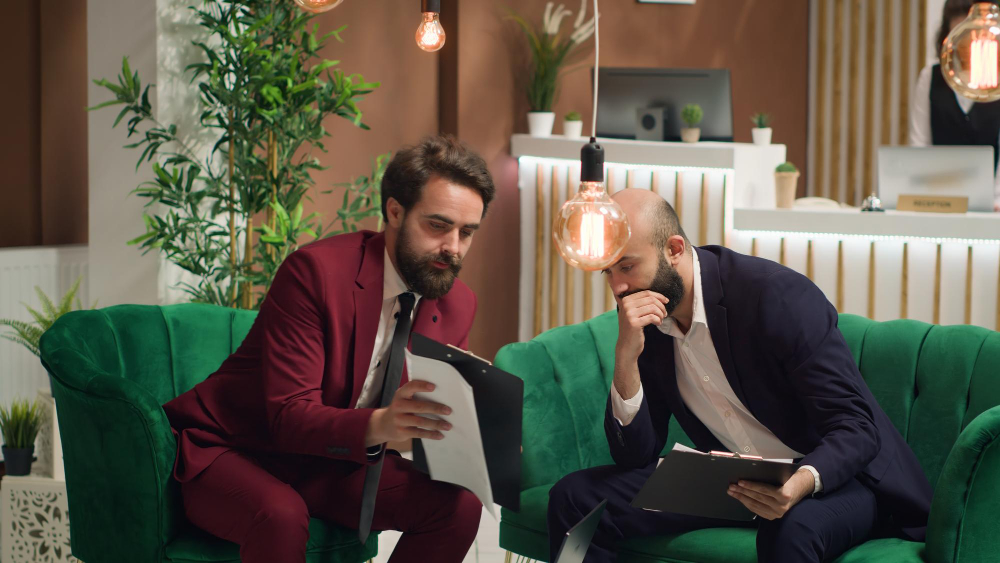 Asking Great Sales Questions That Close Deals