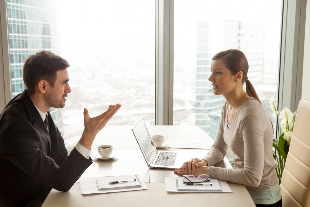 Communicating Through Disagreement