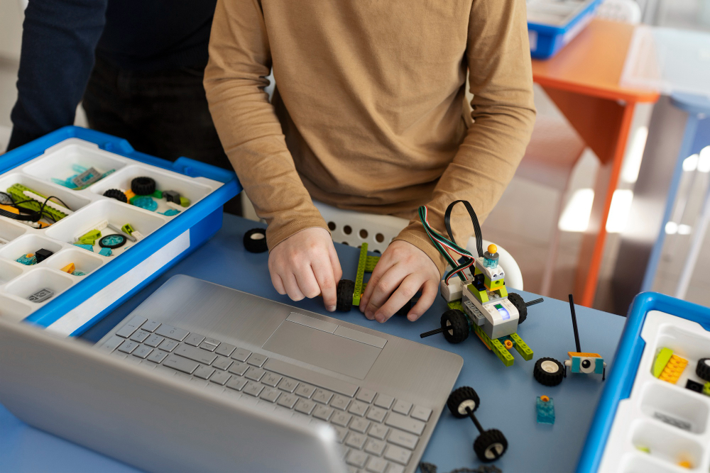 Arduino Programming and Simulation without Coding