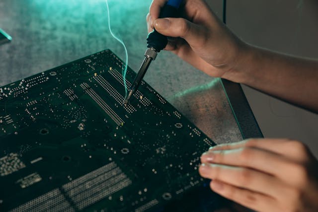 Pro Soldering Secrets How to Perfectly Solder Electronics