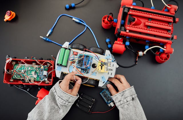 PIC Microcontroller Everything you need to Know