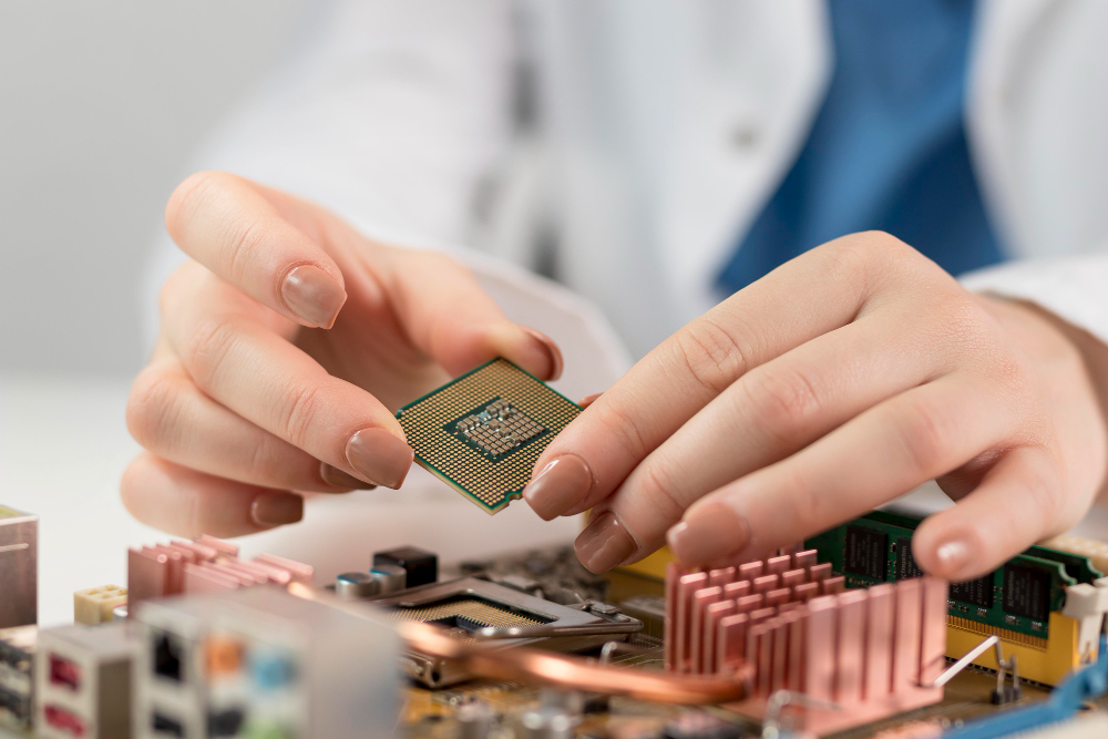 PIC Microcontroller EEPROM A Step By Step Practical Course